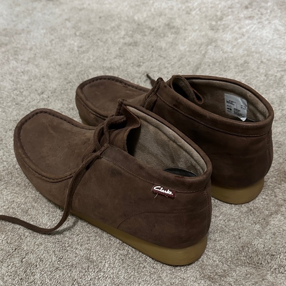 Clarks Men\'s Brown Chukka Boots
